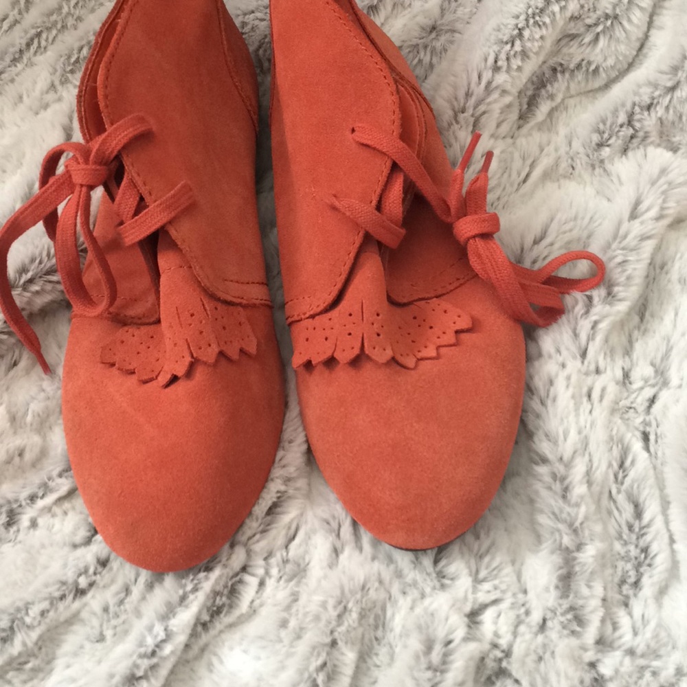 Kelsi Dagger Booties size 6.5